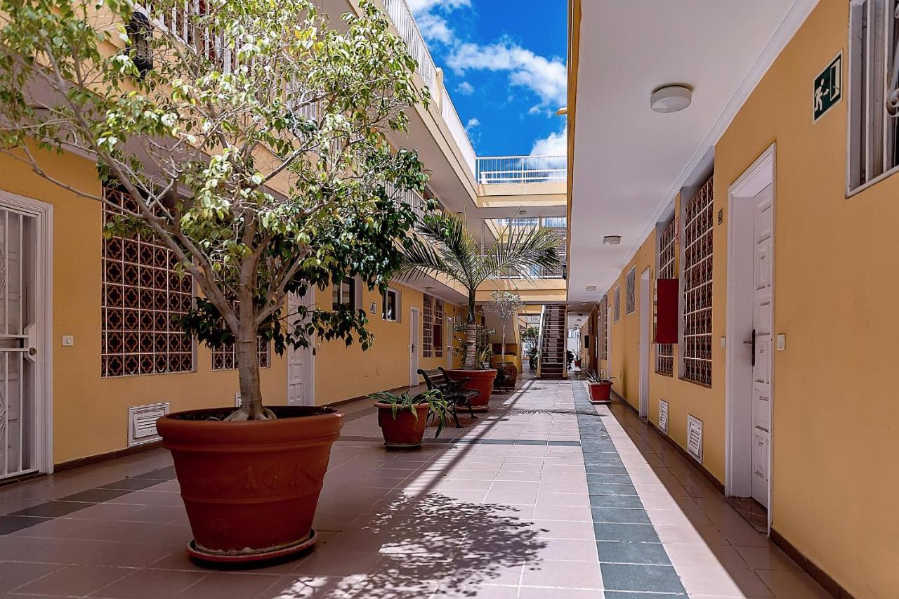 Apartamentos La Mar Puerto de Santiago  Εξωτερικό φωτογραφία